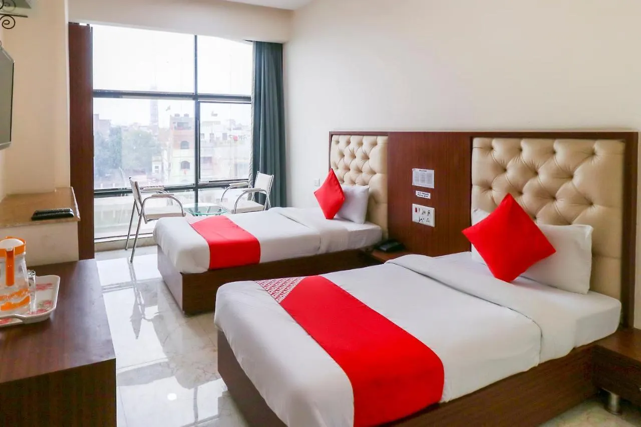 Hotel Oyo Flagship 69860 Mastana Palace Waranasi 3*,  Indie