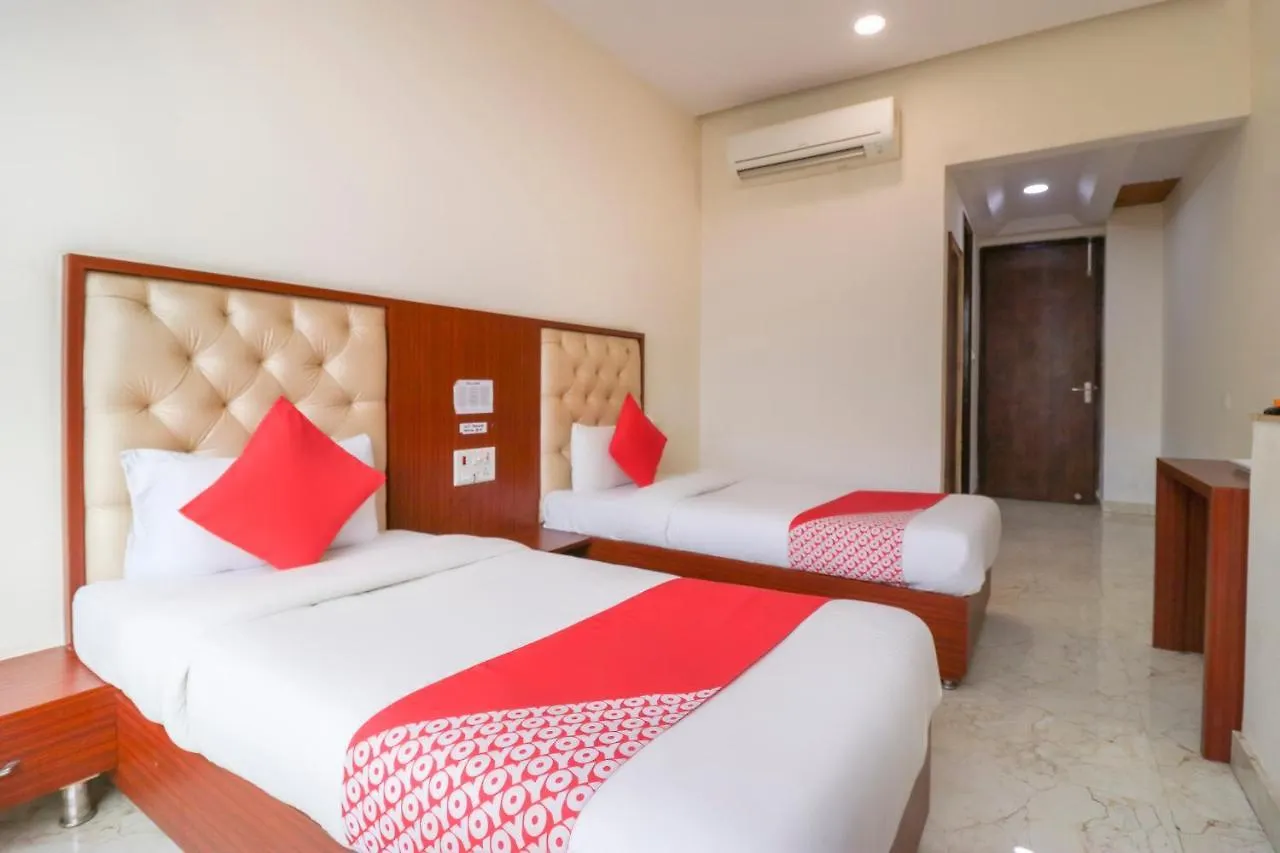 Hotel Oyo Flagship 69860 Mastana Palace Waranasi
